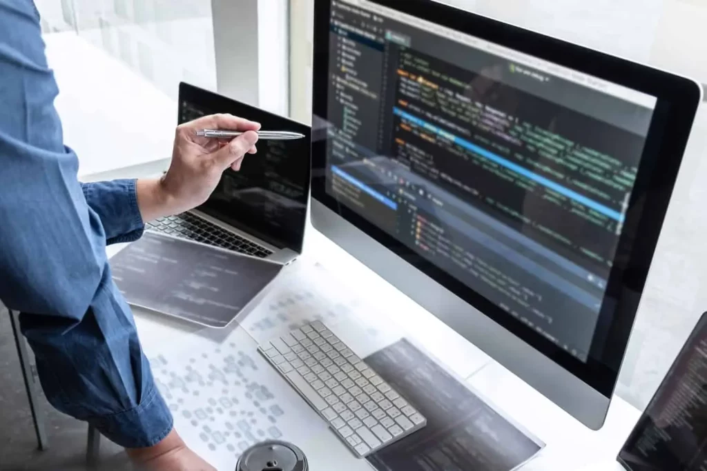 چالش‌ های پیاده‌ سازی نرم افزار مدیریت پروژه و راه‌ حل‌ها