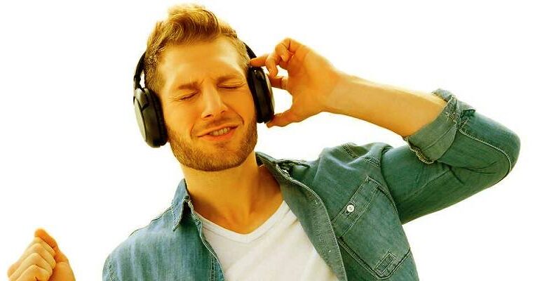 تأثیرات علمی گوش دادن به آهنگ بر سلامتی و تندرستی