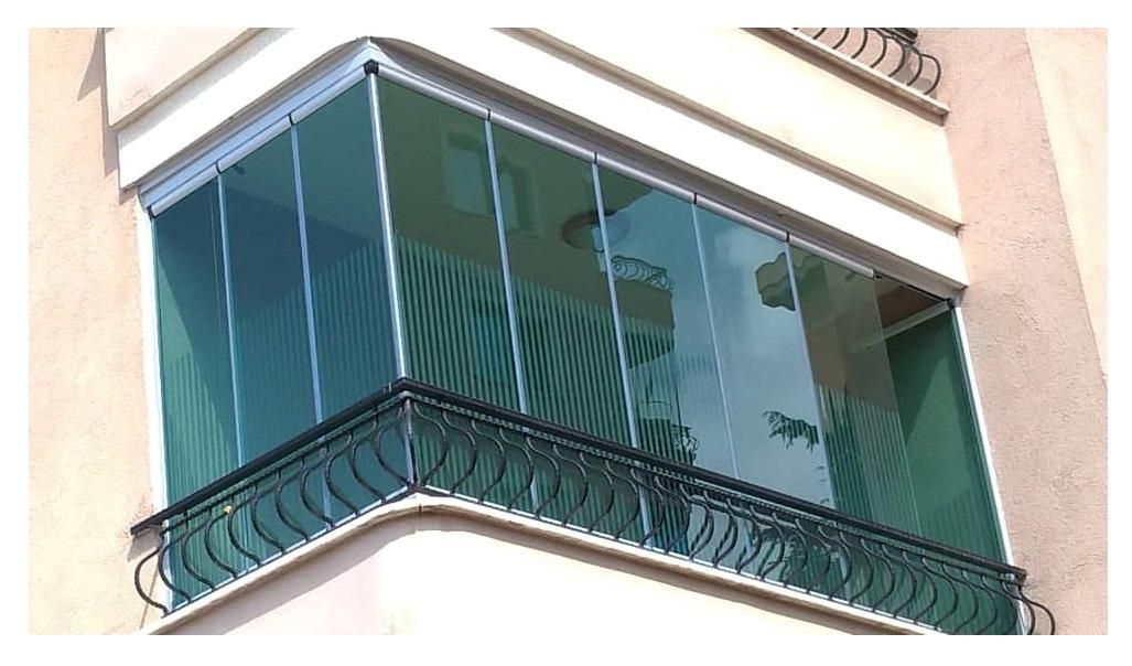 قیمت شیشه بالکن